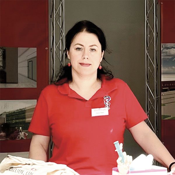 Ansprechpartnerin Frau Bast